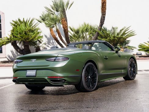 Used 2025 Bentley Continental GT Speed image 26