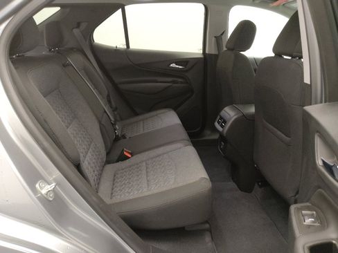 Used 2023 Chevrolet Equinox LT image 19