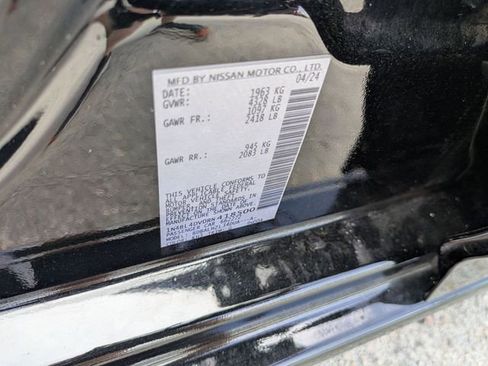 Used 2024 Nissan Altima 2.5 SV image 34