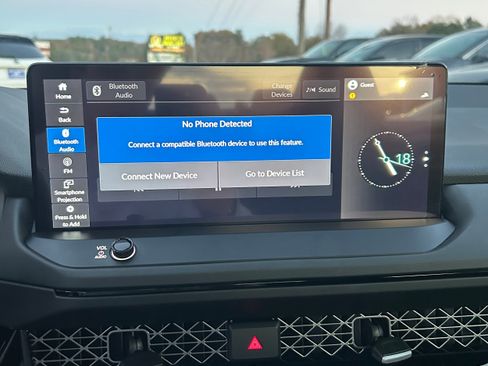 Used 2024 Honda Accord Sport image 12