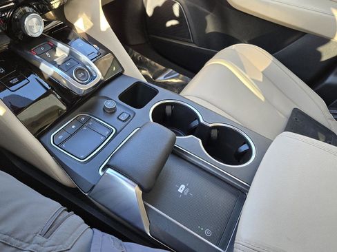 Used 2022 Acura MDX SH-AWD image 28