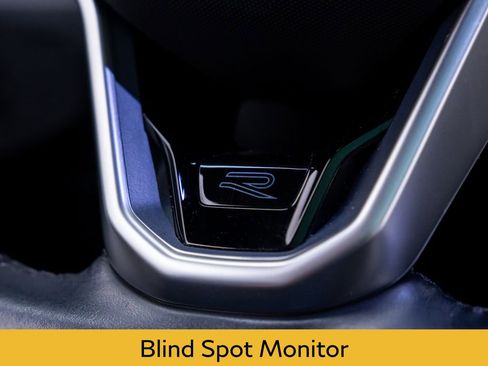 Used 2022 Volkswagen Atlas Cross Sport SEL R-Line image 23