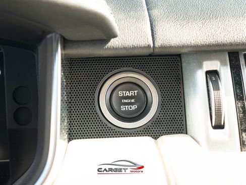 Used 2019 Land Rover Range Rover Long Wheelbase Supercharged image 35