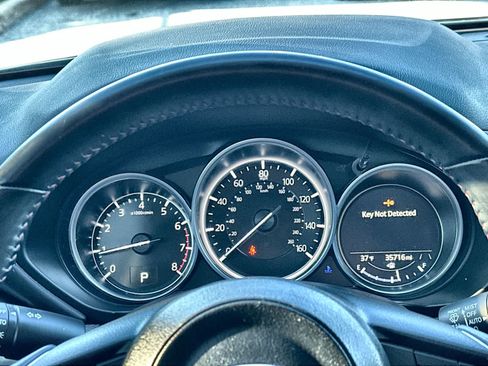 Used 2023 MAZDA CX-5 Carbon Edition image 18