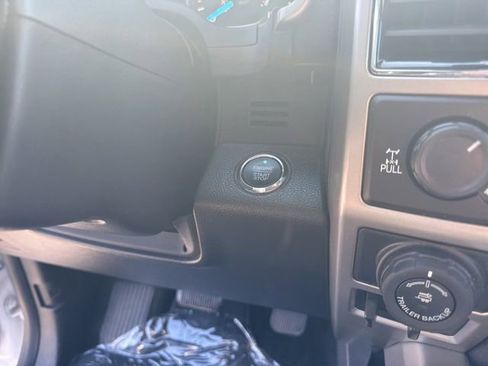 Used 2018 Ford F150 Lariat w/ Equipment Group 502A Luxury AWD/4WD image 29