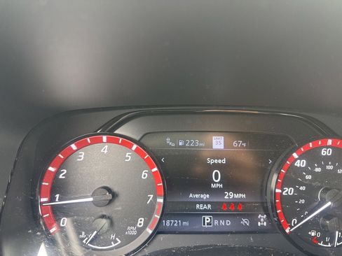 Used 2024 Nissan Frontier PRO-4X w/ Technology Package AWD/4WD image 40