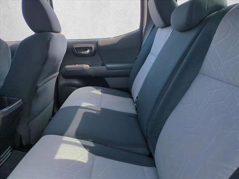 Certified 2022 Toyota Tacoma TRD Sport w/ Technology Package image 18