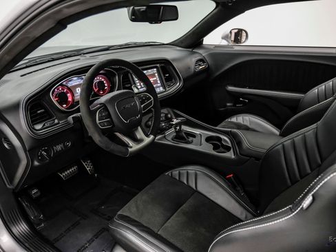 Used 2023 Dodge Challenger SRT Hellcat Redeye RWD image 2