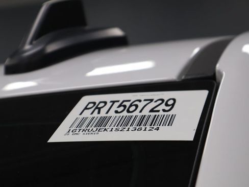 Used 2025 GMC Sierra 1500 Elevation AWD/4WD image 32