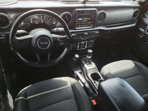 Used 2021 Jeep Wrangler Unlimited Sport w/ Sun And Sound Package AWD/4WD image 21