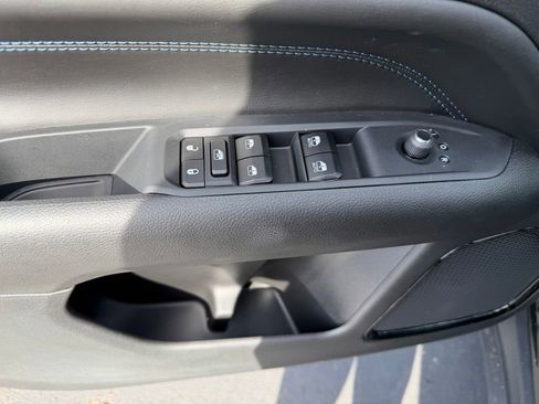 New 2026 Jeep Compass Limited AWD/4WD image 13