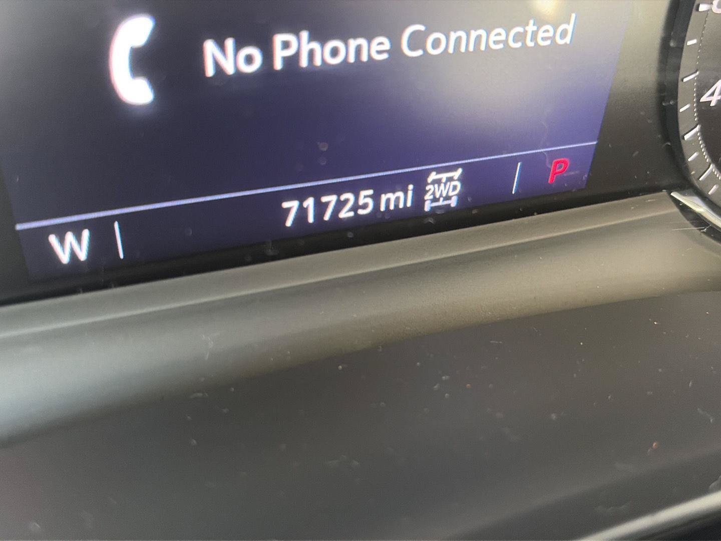 Used 2022 Cadillac XT6 Premium Luxury w/ LPO, Floor Liner Package AWD/4WD image 39