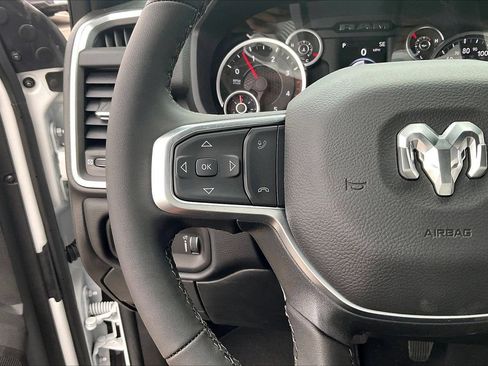 New 2026 RAM 2500 Big Horn AWD/4WD image 27