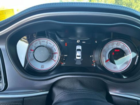 Used 2020 Dodge Challenger R/T Scat Pack w/ Shaker Package image 47