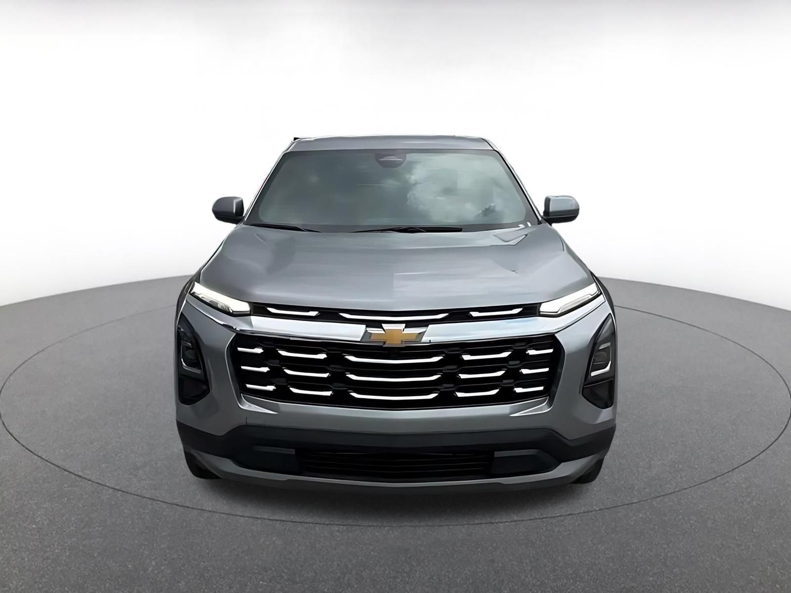 Used 2025 Chevrolet Equinox LT FWD image 4
