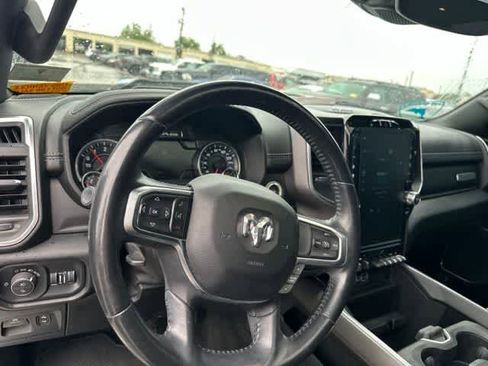 Used 2021 RAM 1500 Laramie w/ Sport Appearance Package AWD/4WD image 13