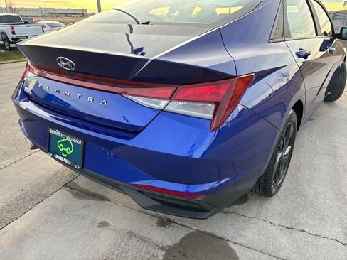 Used 2023 Hyundai Elantra SEL w/ Cargo Package image 29
