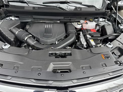 Used 2025 Chevrolet Traverse LT FWD image 22