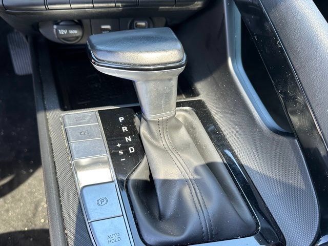 Used 2023 Hyundai Elantra Limited w/ Cargo Package FWD image 19