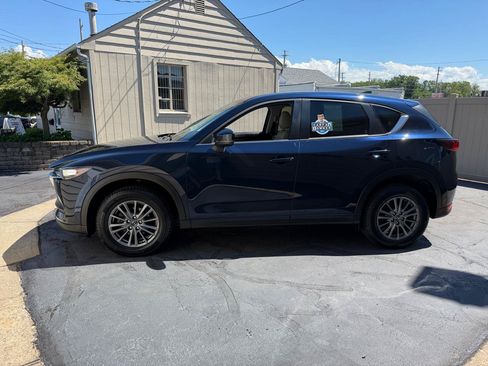 Used 2017 MAZDA CX-5 Touring FWD image 9