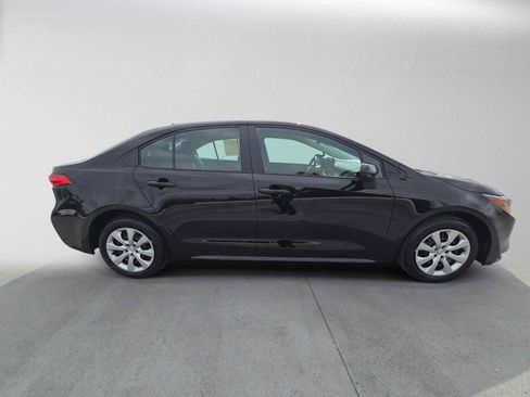 Certified 2026 Toyota Corolla LE FWD image 8