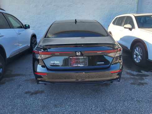 Certified 2023 Honda Accord Sport image 5