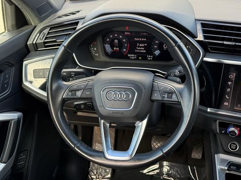 Used 2024 Audi Q3 2.0T Premium AWD/4WD image 19
