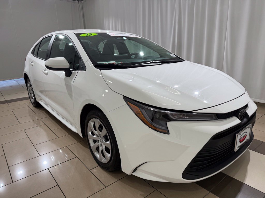 Certified 2025 Toyota Corolla LE FWD image 7