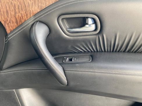 Used 2019 Nissan Armada SL w/ Premium Package image 58