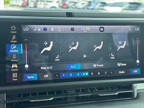 Used 2024 Jeep Wrangler Unlimited Sahara AWD/4WD image 39