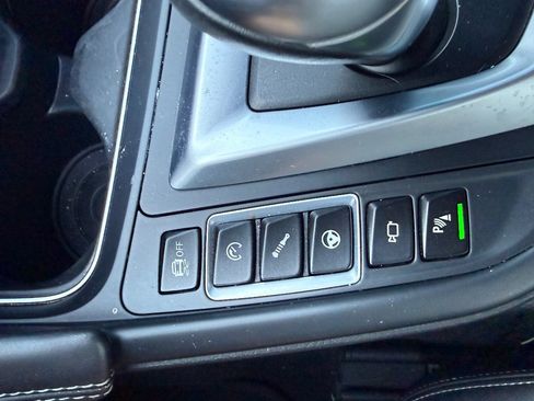 Used 2015 BMW M4 Convertible RWD image 51