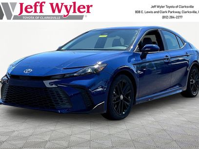 Used 2025 Toyota Camry SE w/ Convenience Package