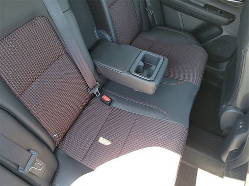 New 2026 Nissan Kicks SR FWD image 17