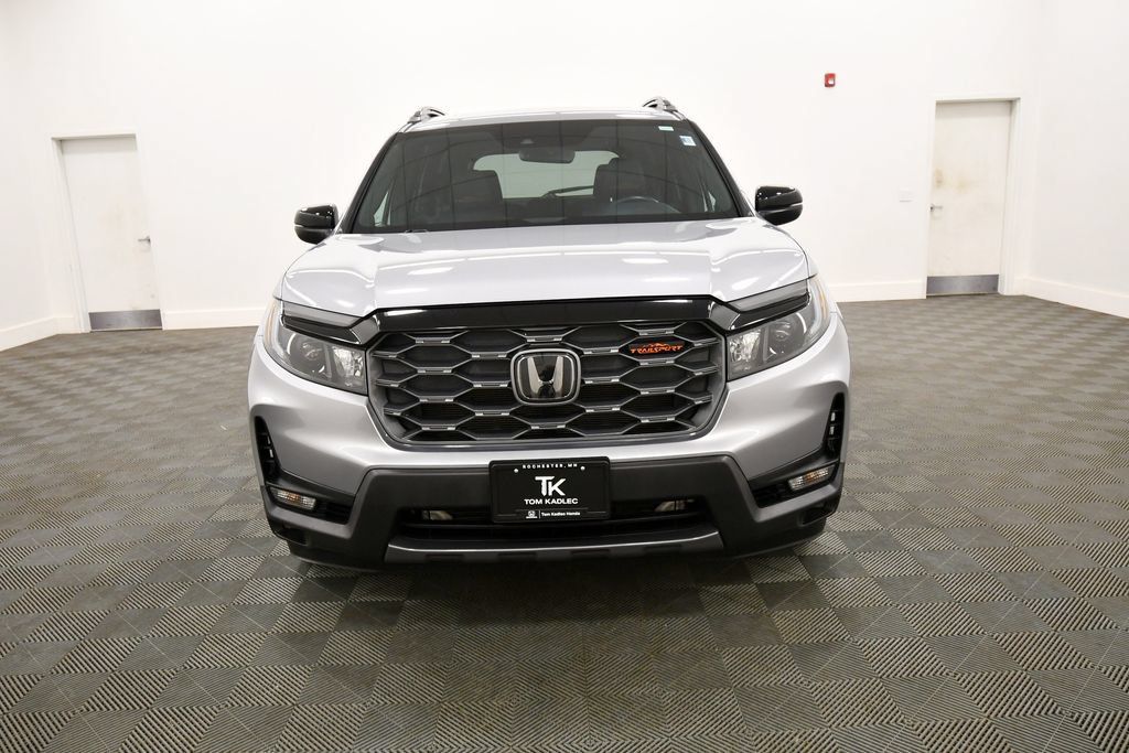 Certified 2024 Honda Passport TrailSport image 11