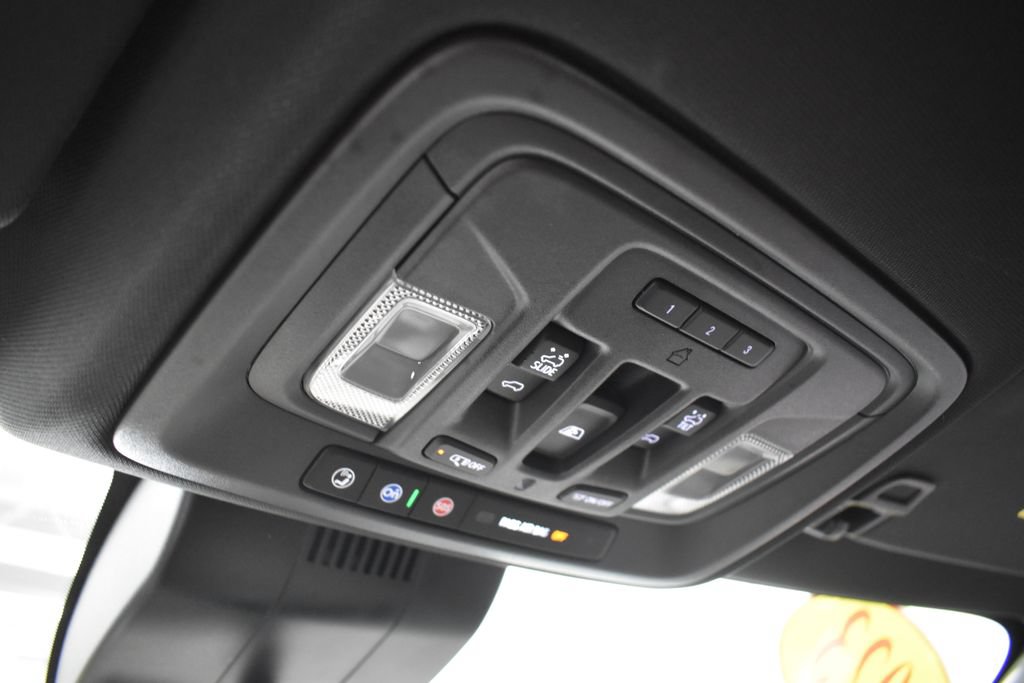 Used 2023 Chevrolet Silverado 1500 ZR2 w/ Technology Package AWD/4WD image 32