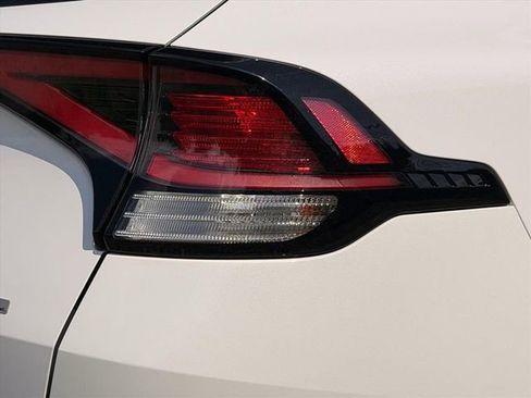 Used 2023 Kia Sportage X-Line w/ X-Line Premium Package AWD/4WD image 18