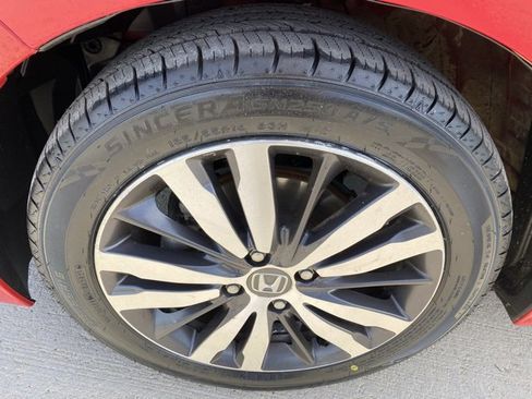 Used 2017 Honda Fit EX image 25