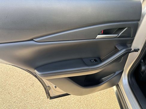 Used 2023 MAZDA CX-30 AWD 2.5 S w/ Select Package image 11