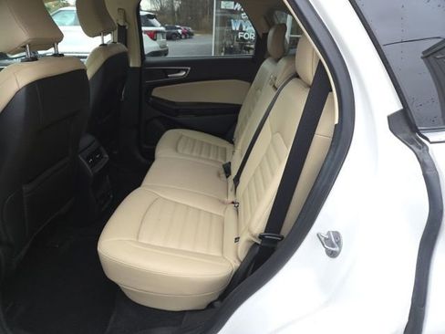 Used 2022 Ford Edge SEL w/ Convenience Package image 26