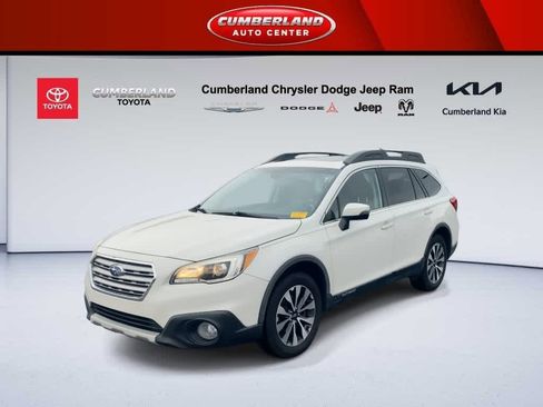 Used 2015 Subaru Outback 2.5i Limited image 4