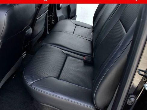 Used 2020 Toyota Tacoma TRD Sport w/ TRD Premium Sport Package AWD/4WD image 13