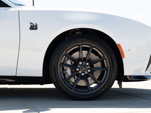 Used 2026 Dodge Charger Scat Pack AWD/4WD image 38