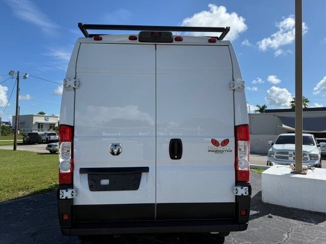 Used 2023 RAM ProMaster 2500 FWD image 4