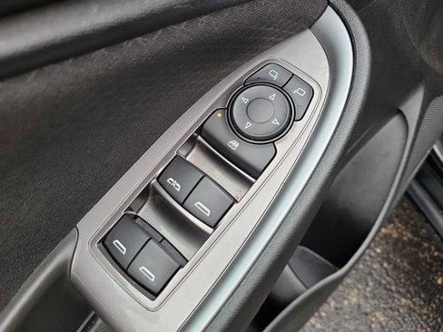 Used 2024 Chevrolet Malibu LT image 17