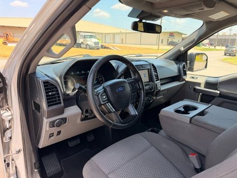 Used 2019 Ford F150 XLT w/ Equipment Group 302A Luxury AWD/4WD image 5