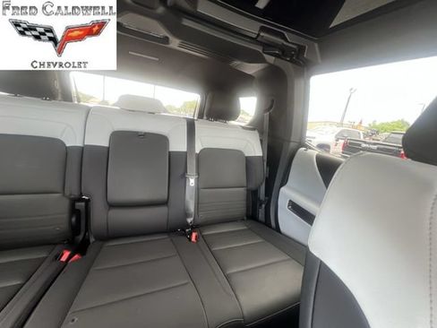 Used 2025 GMC Hummer EV 3X AWD/4WD image 14