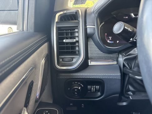 Used 2023 RAM 1500 Limited AWD/4WD image 18