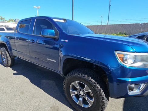 Used 2019 Chevrolet Colorado Z71 AWD/4WD image 1