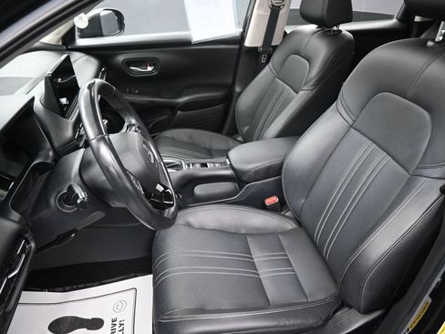 Used 2025 Honda HR-V EX-L image 27