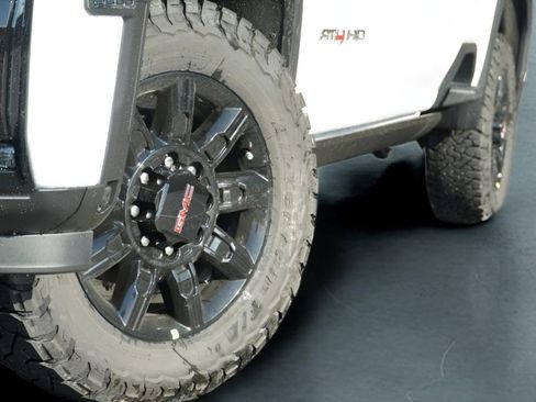 New 2026 GMC Sierra 2500 AT4 w/ AT4 Premium Plus Package image 40